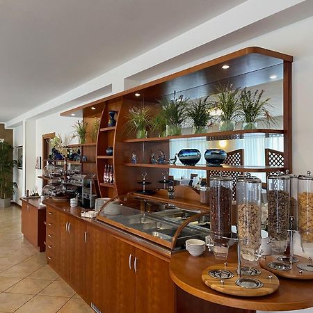 Hotel Casa Chincarini มัลเชซิเน ภายนอก รูปภาพ