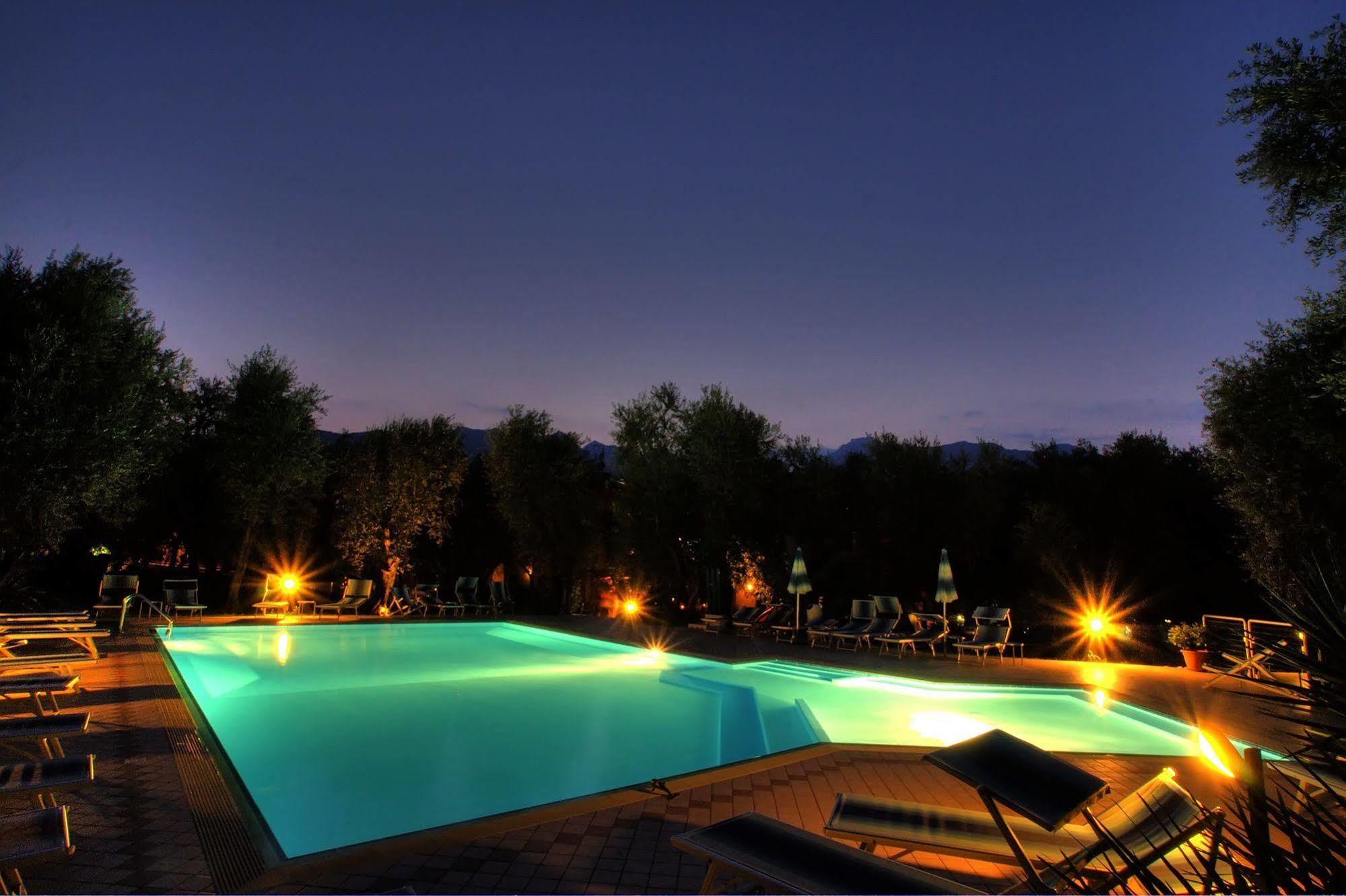 Hotel Casa Chincarini มัลเชซิเน ภายนอก รูปภาพ